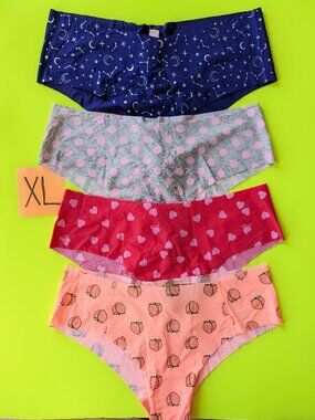 Victoria's Secret PINK XL Seamless Cheeky Panty - 4 pairs